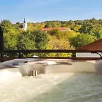Buzas Pince Vendeghaz Ecséd