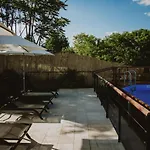 Buzas Pince Vendeghaz Ecséd