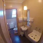 Buzas Pince Vendeghaz بيت ضيافة 3*