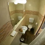 Buzas Pince Vendeghaz بيت ضيافة Ecséd